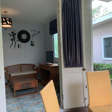Oyo 75402 Villa Rayonghouse Ban Nong Sai Yong Exterior foto
